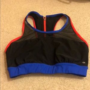 Sports bra
